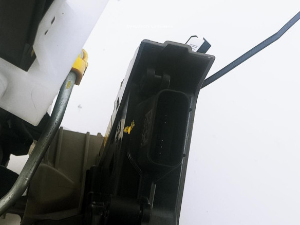CERRADURA PUERTA LAT DEL DER KIA CEED (CD) |Desguaces La Cabaña