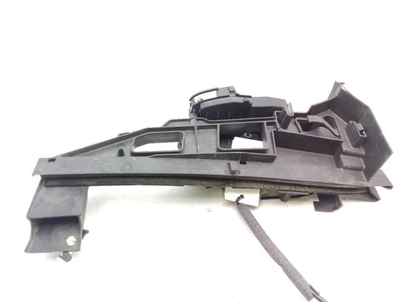 BM5AA26413AG CERRADURA PUERTA LAT TRA DER FORD KUGA II (DM2) |Desguaces La Cabaña