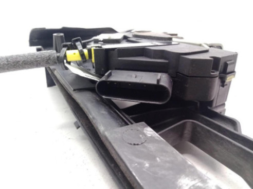 BM5AA26413AG CERRADURA PUERTA LAT TRA DER FORD KUGA II (DM2) |Desguaces La Cabaña