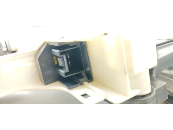 8K0959801A ELEVALUNAS PUERTA LAT TRA DER AUDI A5 (8T3) |Desguaces La Cabaña