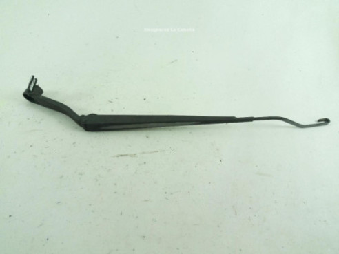 BRAZO LIMPIAPARABRISAS DEL DER KIA SORENTO I (JC) |Desguaces La Cabaña