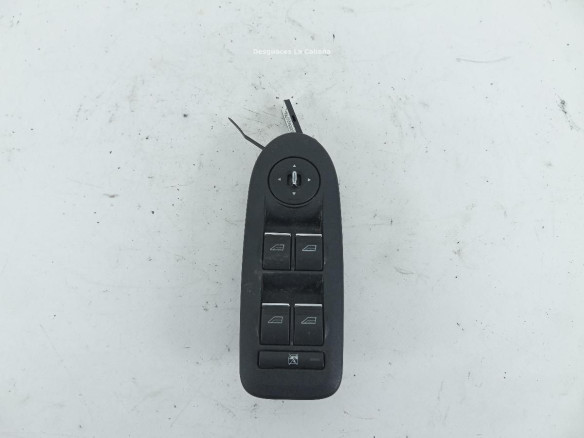 3S0188100 MANDO ELEVALUNAS PUERTA LAT DEL IZQ FORD KUGA I |Desguaces La Cabaña