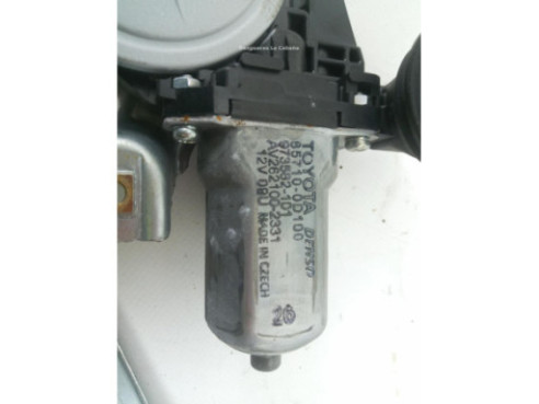 8571000100 ELEVALUNAS PUERTA LAT TRA IZQ TOYOTA YARIS (_P13_) |Desguaces La Cabaña