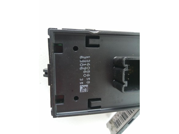 13408458 MANDO ELEVALUNAS PUERTA LAT DEL IZQ OPEL ASTRA K (B16) |Desguaces La Cabaña