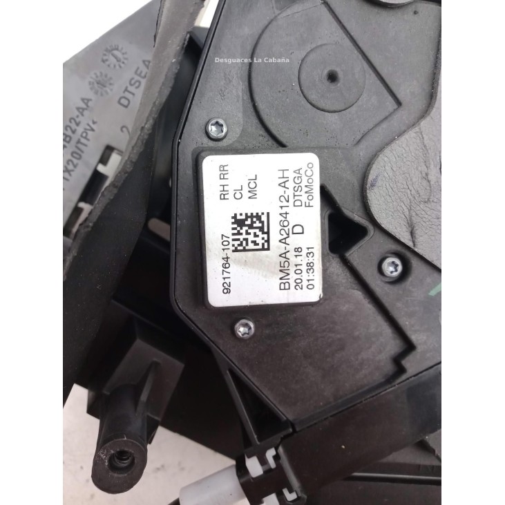 BM5AA26412AH CERRADURA PUERTA LAT TRA DER FORD FOCUS III |Desguaces La Cabaña