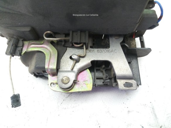 3B1837016AC CERRADURA PUERTA LAT DEL DER SKODA OCTAVIA I (1U2) |Desguaces La Cabaña