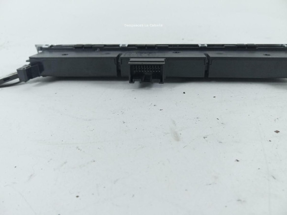 8V0925301AB INTERRUPTOR WARNING AUDI A3 Sportback (8VA, 8VF) |Desguaces La Cabaña