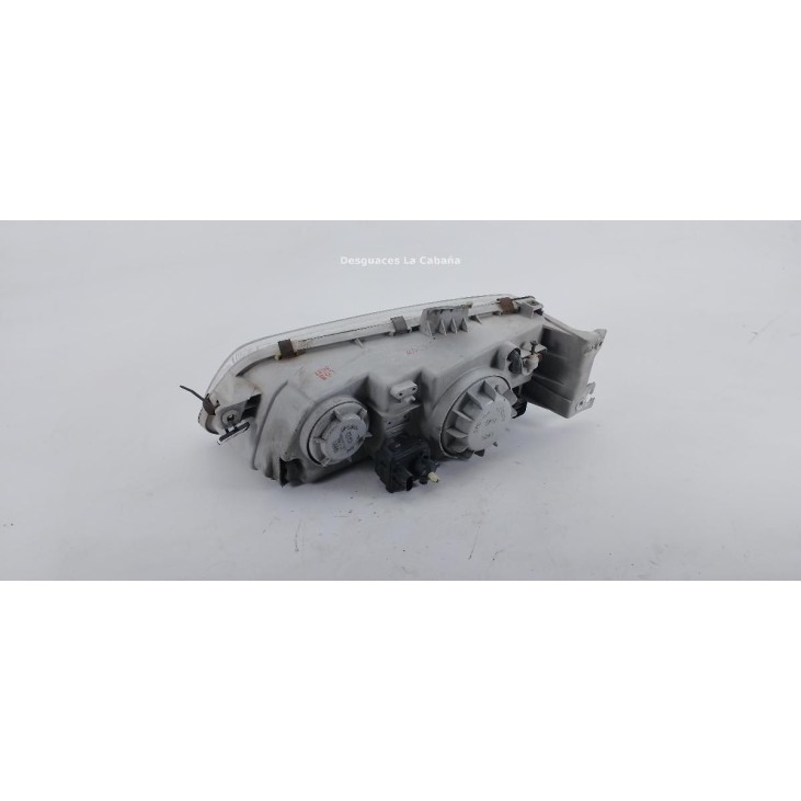 921024A000 FARO DERECHO HYUNDAI H-1 / STAREX Limusina |Desguaces La Cabaña