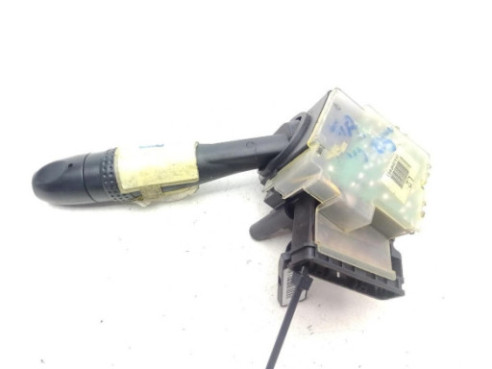 SinValor MANDO LIMPIAPARABRISAS KIA RIO Sedán (DC_) |Desguaces La Cabaña