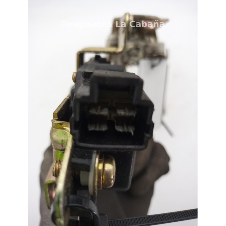 CERRADURA PUERTA LAT DEL DER MITSUBISHI SANTAMO |Desguaces La Cabaña