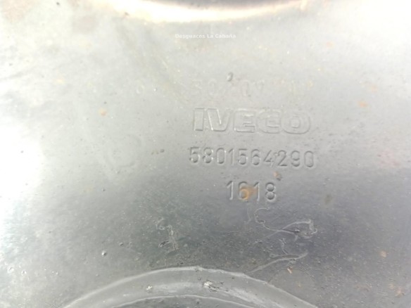 5801564290 BRAZO SUSPENSION DEL DER SUP IVECO DAILY VI Furgón |Desguaces La Cabaña