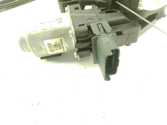 827206746R ELEVALUNAS PUERTA LAT DEL DER RENAULT MEGANE IV (B9A/M_) |Desguaces La Cabaña