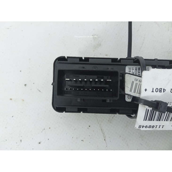 98248414ZD MANDO ELEVALUNAS PUERTA LAT DEL IZQ PEUGEOT 5008 II |Desguaces La Cabaña