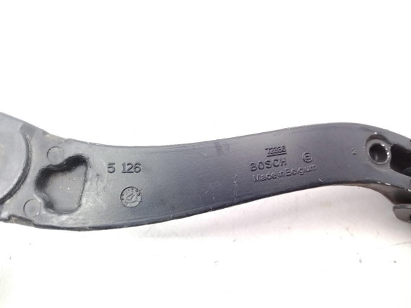 BRAZO LIMPIAPARABRISAS DEL IZQ MERCEDES BENZ CLASE C (W204) |Desguaces La Cabaña