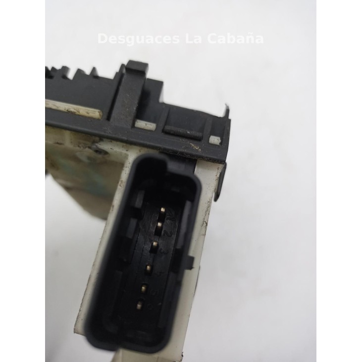 CERRADURA PUERTA LAT DEL IZQ PEUGEOT 208 |Desguaces La Cabaña