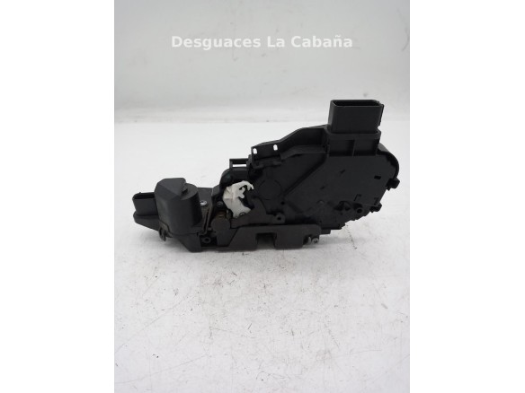 CERRADURA PUERTA LAT DEL IZQ VOLVO V70 III (135) |Desguaces La Cabaña