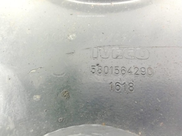 5801564290 BRAZO SUSPENSION DEL IZQ SUP IVECO DAILY VI Furgón |Desguaces La Cabaña