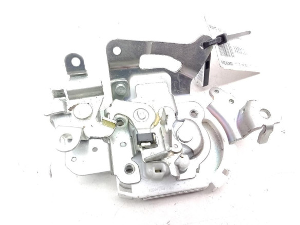 CERRADURA PUERTA CARGA TRA IZQ SUP DACIA DOKKER |Desguaces La Cabaña