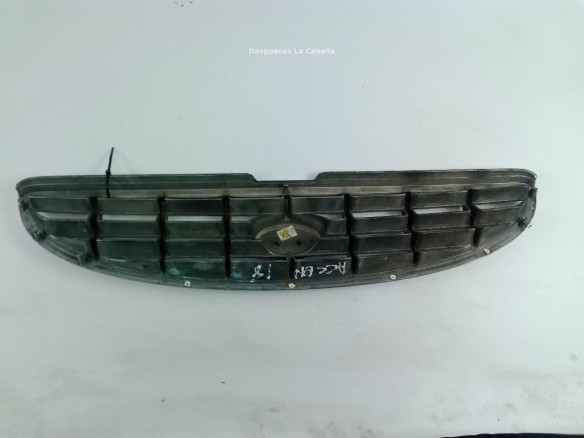 REJILLA / CALANDRA HYUNDAI ACCENT I (X-3) |Desguaces La Cabaña