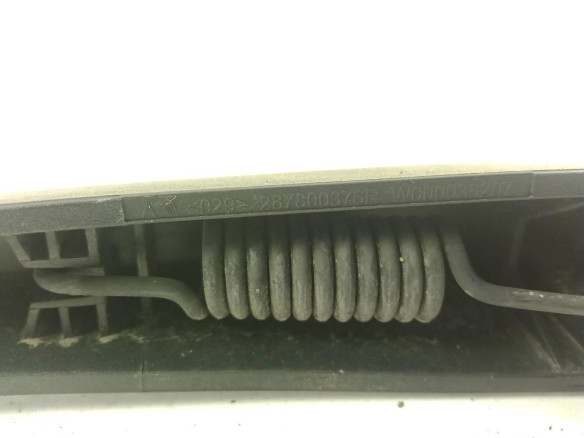 287800376R BRAZO LIMPIAPARABRISAS TRA PORTÓN DACIA DUSTER |Desguaces La Cabaña