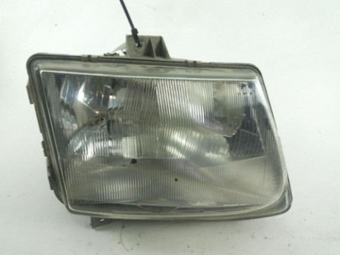 67724369 FARO DERECHO MERCEDES BENZ VITO Autobús (638) |Desguaces La Cabaña