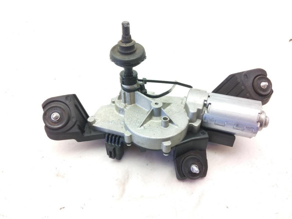98700D9000 MOTOR LIMPIAPARABRISAS TRA KIA SPORTAGE (QL) |Desguaces La Cabaña