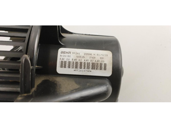 B9506 MOTOR CALEFACCION PEUGEOT 307 Break (3E) |Desguaces La Cabaña