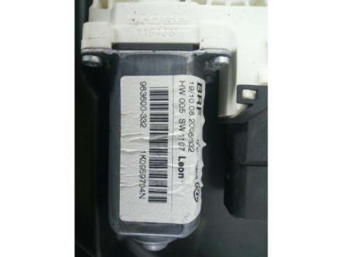 1K0959704N ELEVALUNAS PUERTA LAT TRA DER SEAT LEON (1P1) |Desguaces La Cabaña