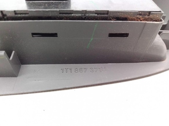 SinValor MANDO ELEVALUNAS PUERTA LAT DEL IZQ VW TOURAN (5T1) |Desguaces La Cabaña