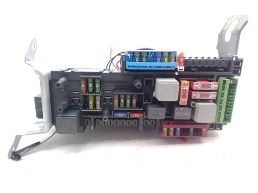 CAJA FUSIBLES INTERIOR (BSI)|Desguaces La Cabaña