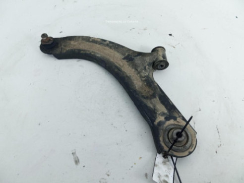 BRAZO SUSPENSION DEL DER INF RENAULT CLIO III (BR0/1, CR0/1) |Desguaces La Cabaña