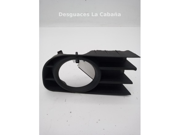 REJILLA PARAGOLPES DEL IZQ RENAULT MEGANE II (BM0/1_, CM0/1_) |Desguaces La Cabaña