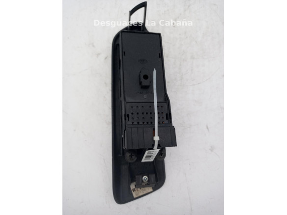 MANDO ELEVALUNAS PUERTA LAT DEL IZQ NISSAN PRIMERA (P11) |Desguaces La Cabaña