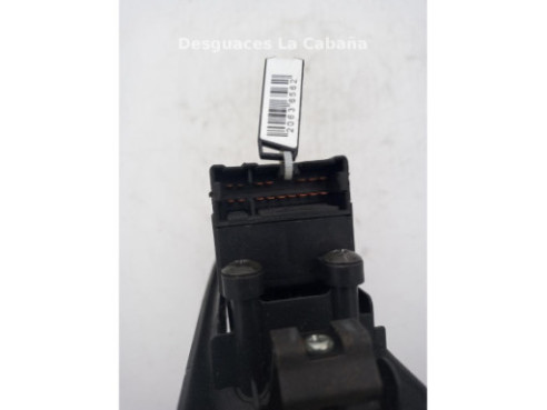 MANDO ELEVALUNAS PUERTA LAT DEL IZQ NISSAN PRIMERA (P11) |Desguaces La Cabaña