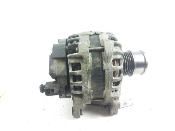 04E903021M ALTERNADOR SEAT LEON ST (5F8) |Desguaces La Cabaña