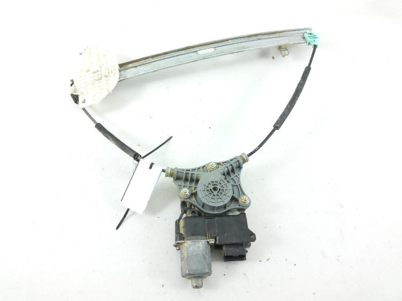 8245048010 ELEVALUNAS PUERTA LAT DEL IZQ KIA STONIC (YB) |Desguaces La Cabaña