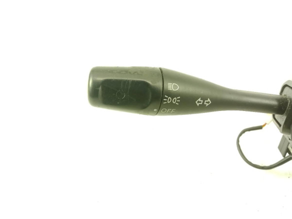 8600A105 MANDO COMPLETO MITSUBISHI GRANDIS (NA_W) |Desguaces La Cabaña