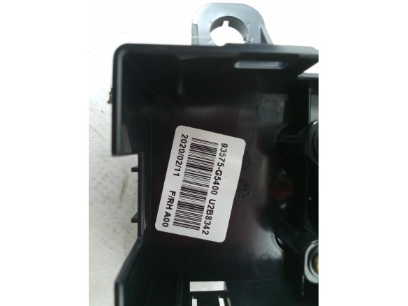 93575G5400 MANDO ELEVALUNAS PUERTA LAT DEL DER KIA NIRO |Desguaces La Cabaña