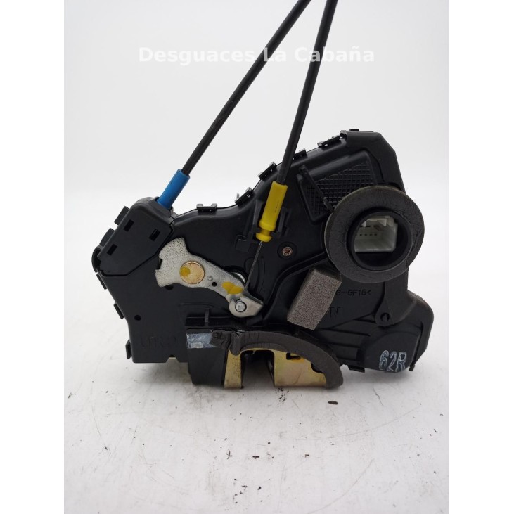 CERRADURA PUERTA LAT DEL DER TOYOTA COROLLA Sedán (_E12_) |Desguaces La Cabaña