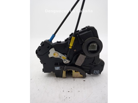CERRADURA PUERTA LAT DEL DER TOYOTA COROLLA Sedán (_E12_) |Desguaces La Cabaña