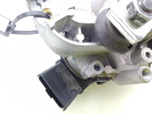 SinValor MOTOR LIMPIAPARABRISAS DEL NISSAN JUKE (F15) |Desguaces La Cabaña