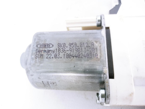 8K0959812A ELEVALUNAS PUERTA LAT TRA IZQ AUDI A1 Sportback (8XA, 8XF) |Desguaces La Cabaña
