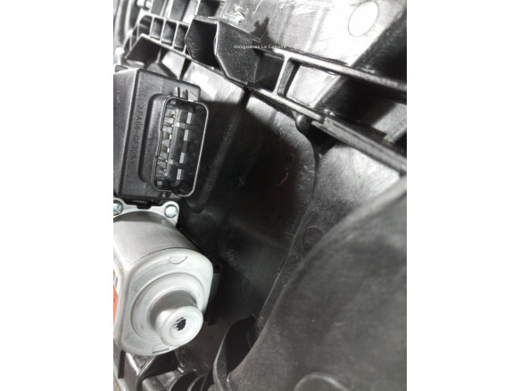 83460C5220 ELEVALUNAS PUERTA LAT TRA DER KIA SORENTO III (UM) |Desguaces La Cabaña