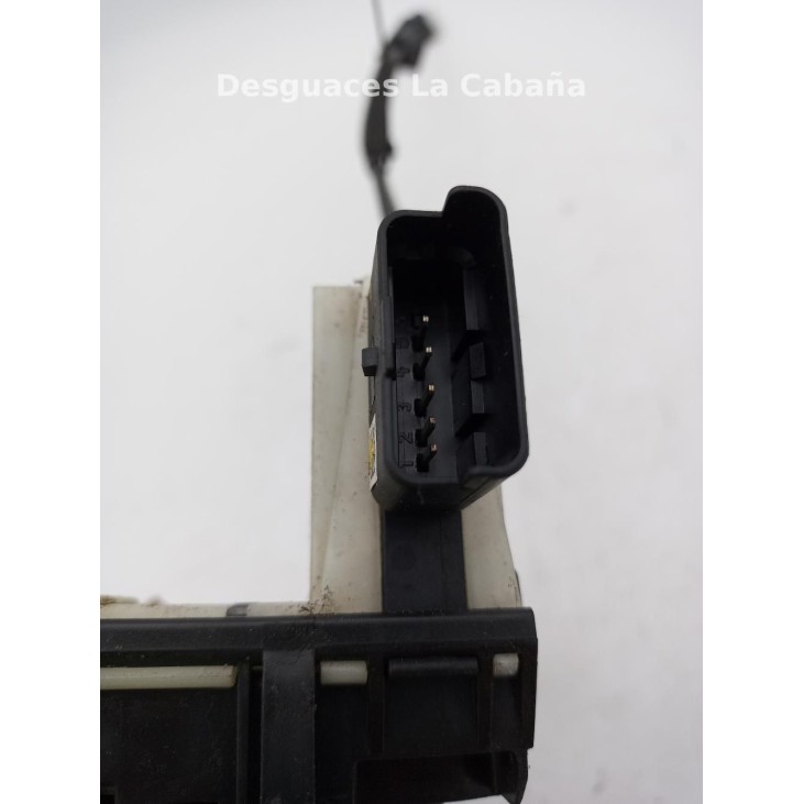 CERRADURA PUERTA LAT TRA DER PEUGEOT 208 |Desguaces La Cabaña