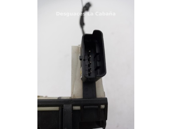 CERRADURA PUERTA LAT TRA DER PEUGEOT 208 |Desguaces La Cabaña