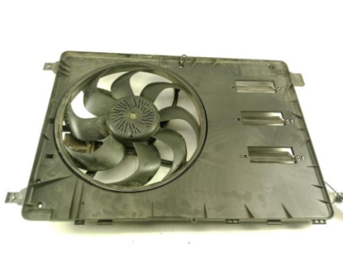 31319165 ELECTROVENTILADOR VOLVO V40 Fastback (525, 526) |Desguaces La Cabaña