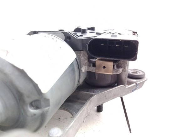 BM5117504AM MOTOR LIMPIAPARABRISAS DEL FORD FOCUS III |Desguaces La Cabaña