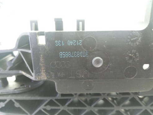 8T0837885B MANILLA PUERTA LAT TRA IZQ EXT AUDI A4 (8K2, B8) |Desguaces La Cabaña