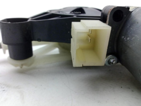 5Q0959802 ELEVALUNAS PUERTA LAT TRA DER AUDI A3 (8V1, 8VK) |Desguaces La Cabaña