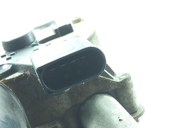 MOTOR LIMPIAPARABRISAS DEL BMW 5 (E60) |Desguaces La Cabaña